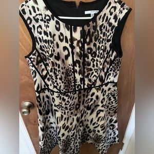 Sleeveless cheetah print dress